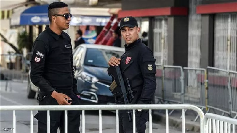 العثور على كمية كبيرة من الألغام والمتفجرات جنوب غربي تونس