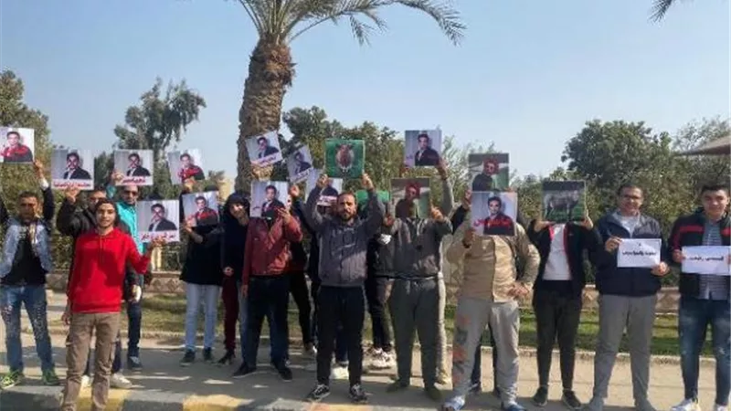 المصريون يلقنون الاخوان والمقاول الهارب درسا فى الوطنية ..ويرفضون دعوات التخريب