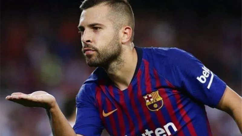 برشلونة يتكبد أول هزيمة تحت قيادة سيتين