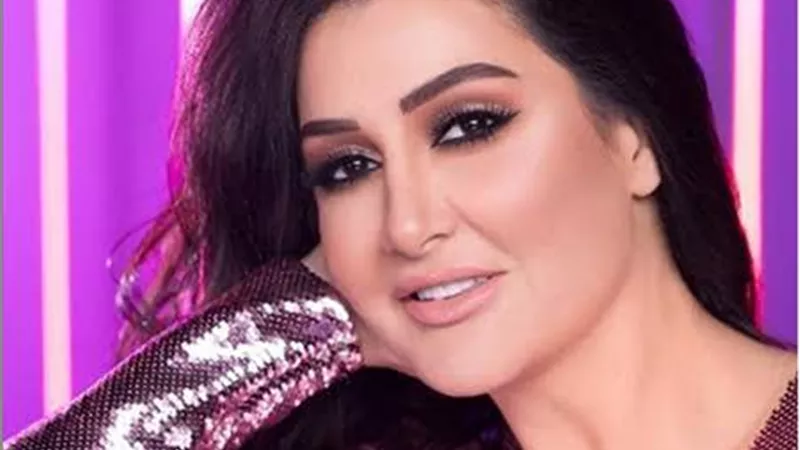 بالفيديو : غادة عبد الرازق بملابس النوم .. لهذا السبب
