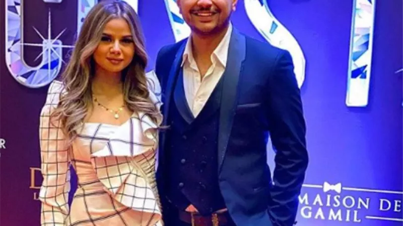 بعد شائعة ارتباطهم .. منة عرفة تظهر بدبلة الخطوبة .. صور