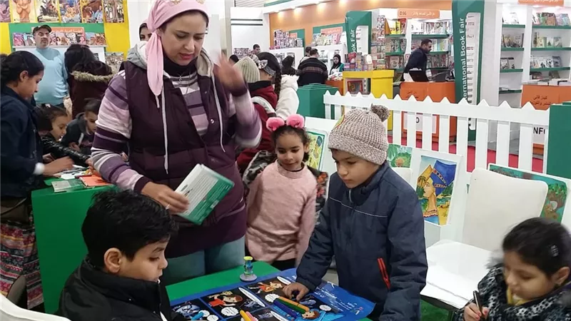 ورش تفاعلية وفنية وحكي أبرز فعاليات القومي لثقافة الطفل بمعرض الكتاب