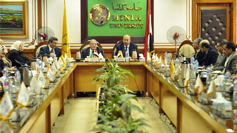 نتائج الامتحانات بجميع الكليات بداية الفصل الدراسى الثانى