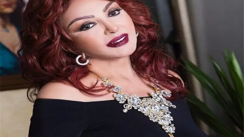 نبيلة عبيد: 