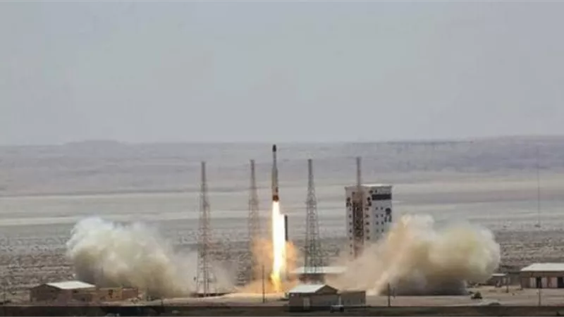طهران تجهز موقعا لإطلاق قمر صناعي.. وواشنطن تشكك