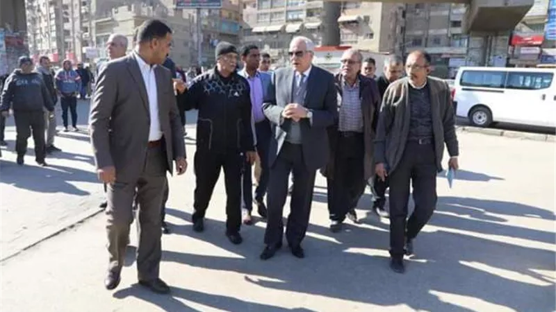 محافظ الجيزة يوجه بدراسة إعادة استغلال الباكيات المجاورة لمزلقان أرض اللواء