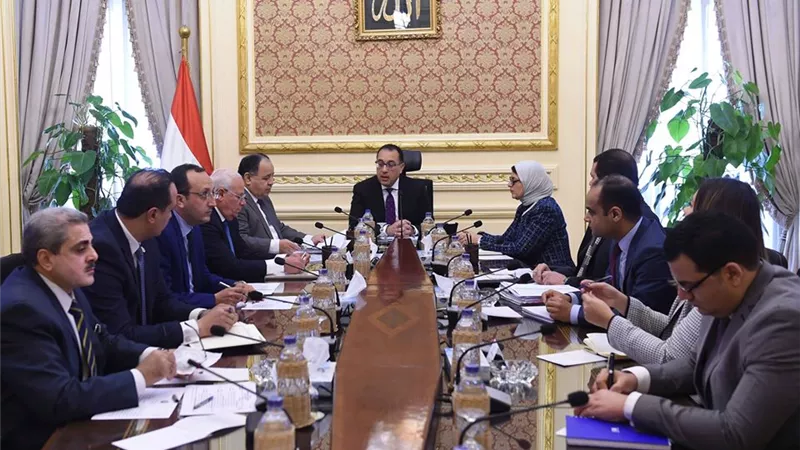رئيس الوزراء يتابع تطبيق منظومة التأمين الصحى الشامل فى بورسعيد