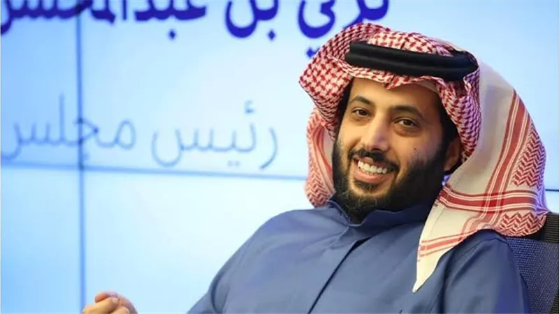 تركي آل الشيخ يرصد مكافأة خاصة للاعبي الأهلي والجهاز الفني
