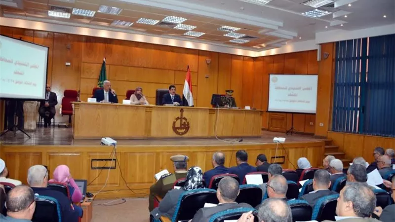 محافظ القليوبية يقدم التهنئة للأخوة الأقباط بمناسبة عيد الميلاد المجيد