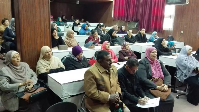التعليم بين التطوير و التنفيذ فى ندوة بمركز إعلام قنا