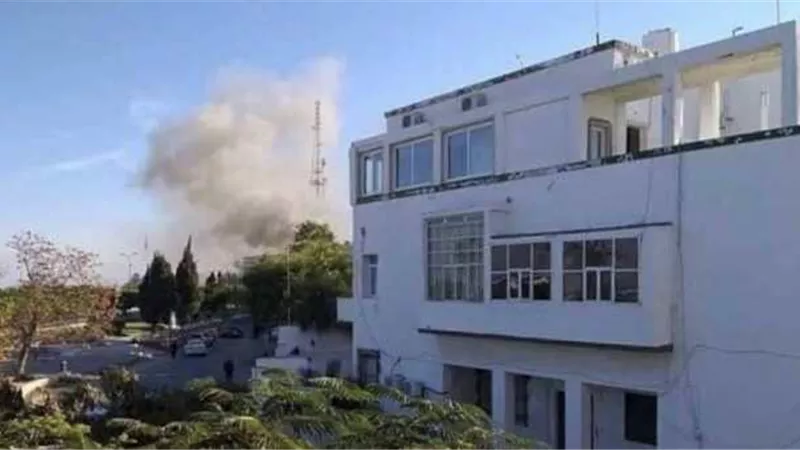إصابة 5 اشخاص فى انفجار وزارة الخارجية الليبية