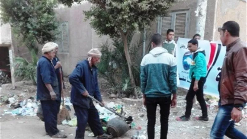مستقبل وطن ينظم حملة نظافة بنقادة