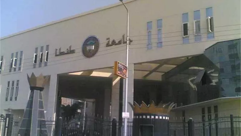 بالمستندات.. مهزلة فى تعيينات كلية الطب بجامعة طنطا