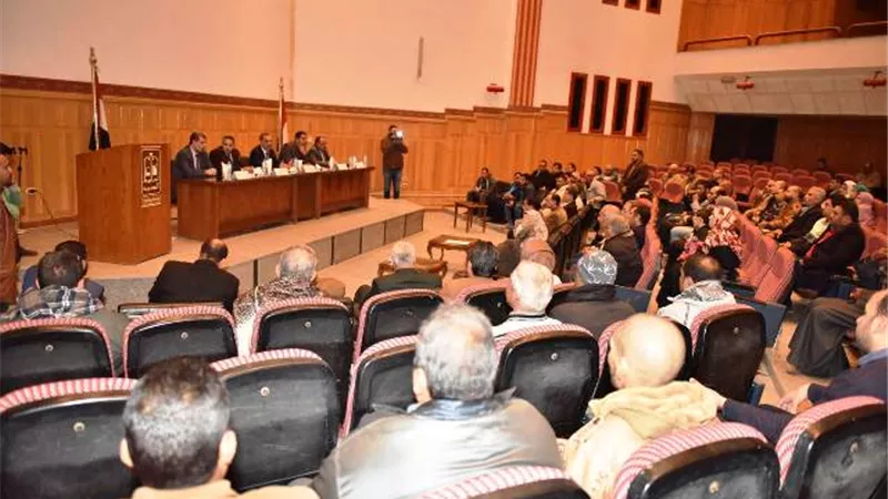 المحافظ يعلن عن استجابة لتظلمات لحاجزى 