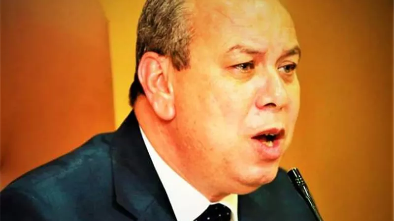 محافظ كفرالشيخ يحيل ١٥ طبيبا بالوحدة الصحية بالرياض للتحقيق