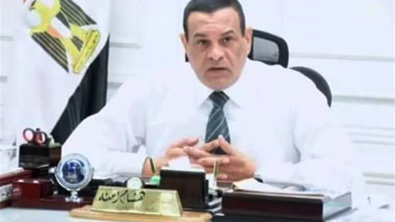 استبعاد رئيس قرية النبيرة لأهماله فى عمله