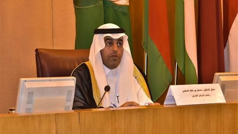 البرلمان العربي يدين التفجير الإرهابي لحافلة السياح بالجيزة