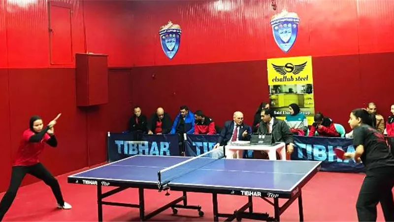 آنسات الأهلى تنفرد بصدارة دوري تنس الطاولة وجزيرة الورد الوصيف .. بالصور