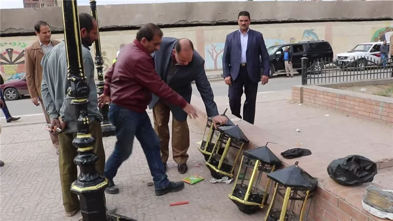محافظ الفيوم يتابع أعمال الرصف والنظافة بحي الجامعة