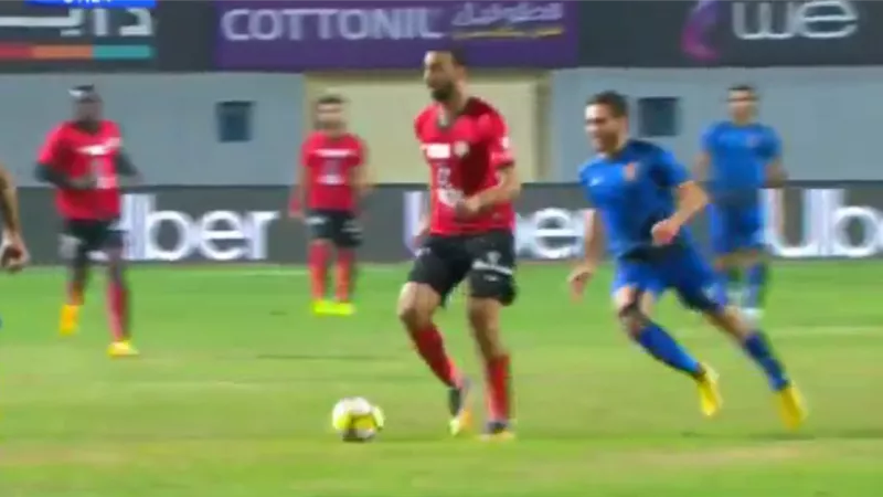 حسين رجب يحرز الهدف الهدف الثانى للداخلية فى مرمى الاهلى فى الشوط الثانى