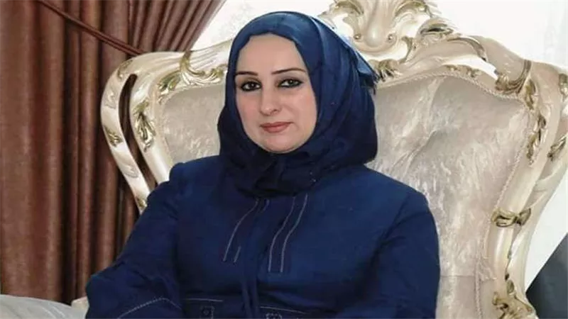 وزيرة تتقدم باستقالتها لانتماء شقيقها لتنظيم داعش