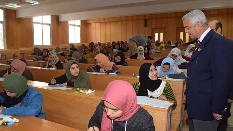 مبارك والقاصد وقرمان يتفقدوا امتحانات التجارة و الطفولة والحاسبات بالمنوفية