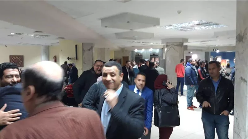 بدء توافد الصحفيين للمشاركة بانتخابات رابطة النقاد الرياضيين.. صور