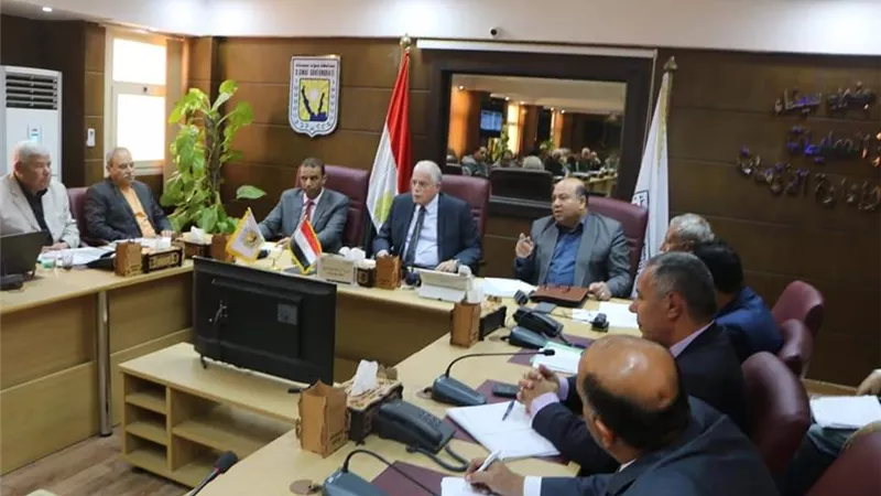 فودة يطالب رؤساء المدن بتنفيذ مشروعات تنموية وتحسين الخدمات للمواطنين