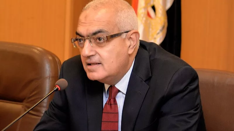 احاله الطالب العاشق بجامعة المنصورة للتحقيق
