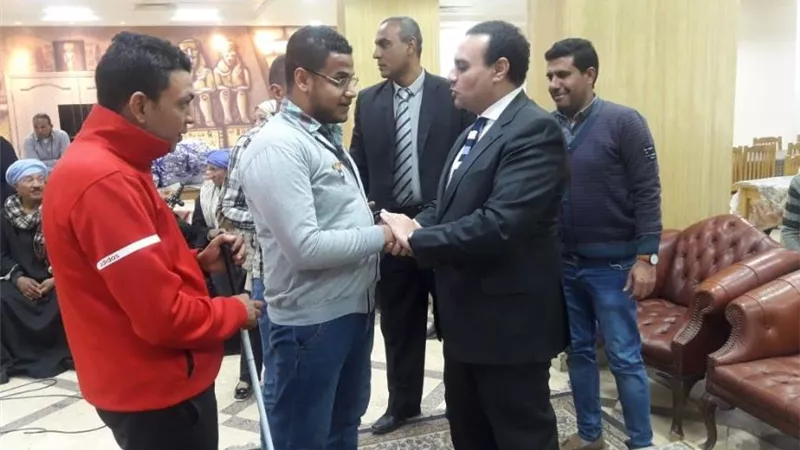 حفل فنى للمشاركين فى قطار ذوى الإحتياجات الخاصة بالأقصر