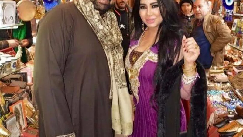 حجازي ومروى في رحاب الحسين ويشاركان المريدين في الليلة اليتيمة مع ياسين التهامي