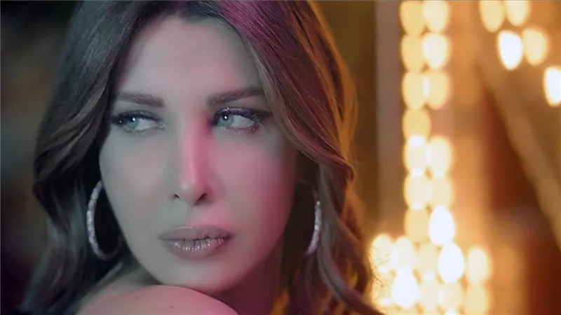 نانسي عجرم تواصل إبهار جمهورها بـرقة إحساسها