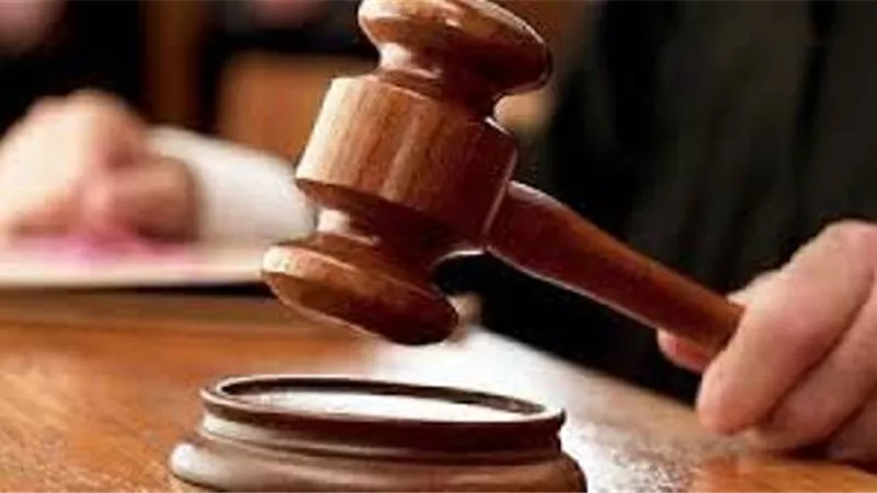إحالة 8 متهمين للجنايات فى قضيتى فساد بإدارة أملاك الدولة بقنا