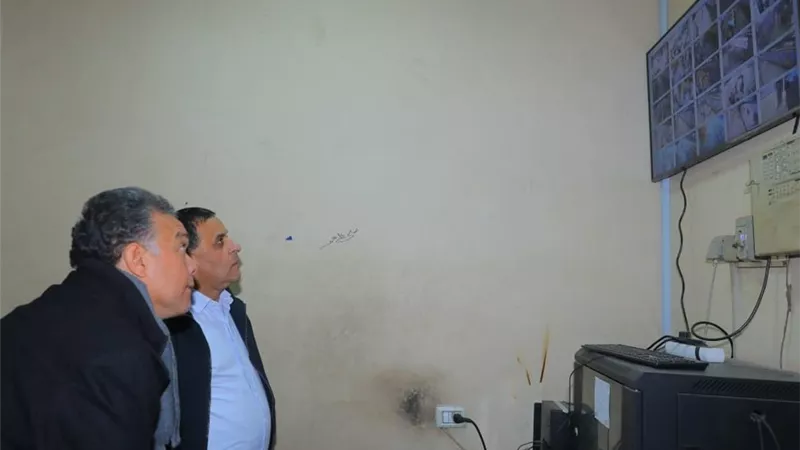 وزير النقل يتابع تشغيل منظومة المراقبة بالكاميرات لمحطة قطارات الجيزة