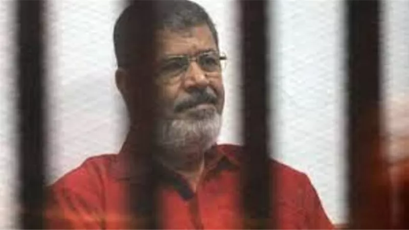 تأجيل محاكمة مرسي وآخرين في التخابر لتعذر حضورهم المحكمة