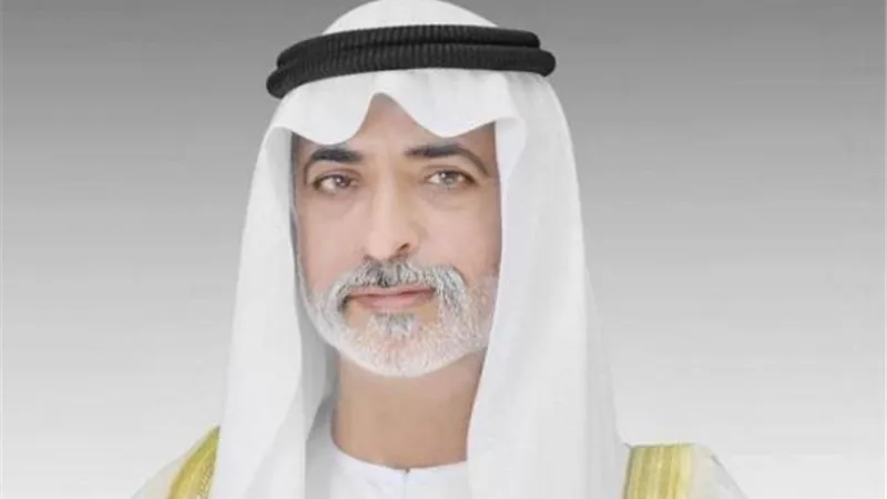 وزير التسامح الإماراتي يصل القاهرة