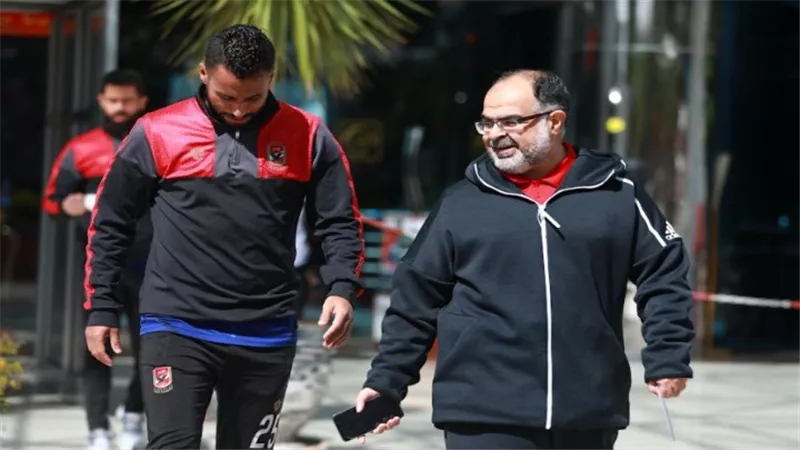 اسباب رحيل طبيب الأهلى.. تعرف عليها