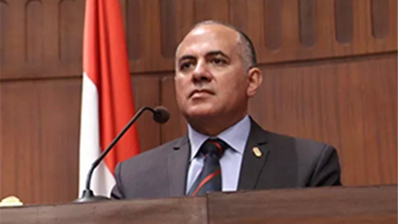 تحذير هام من وزير الرى بشأن إقامة منشآت على نهر النيل