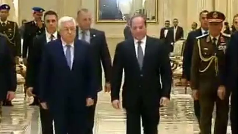 وصول الرئيس الفلسطيني العاصمة الإدارية للمشاركة في افتتاح المسجد والكاتدرائية