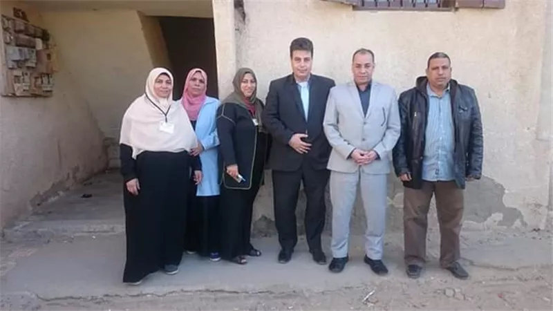 إدارة أبوحماد تطلب من مدير التأمين الصحى أجهزة كيمياء وسكر ودم