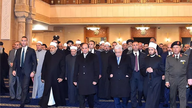 الطيب من الكاتدرائية هذا الحدث استثنائي لم يحدث من قبل فيديو