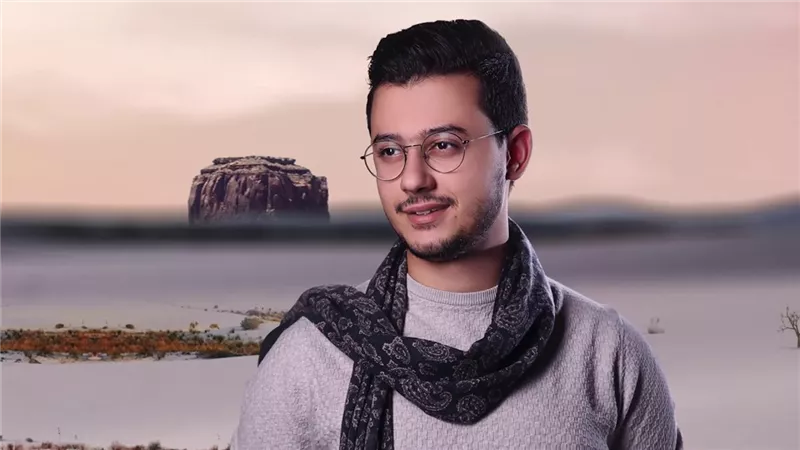 من هو مصطفى عاطف رافع الأذان من 
