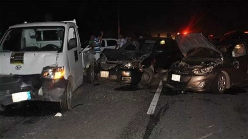 أزمه مرورية على الدائرى بسبب حادث تصادم بين 5 سيارات