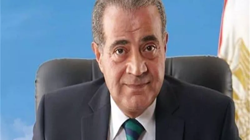 كارت لرغيف العيش الحر