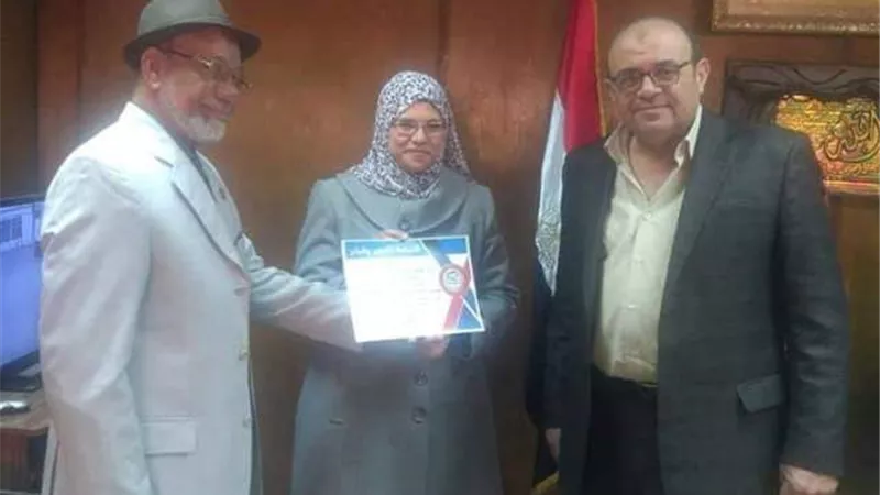 الاتحاد الاقليمى للجمعيات الاهلية بالجيزة يكرم رئيس حى جنوب