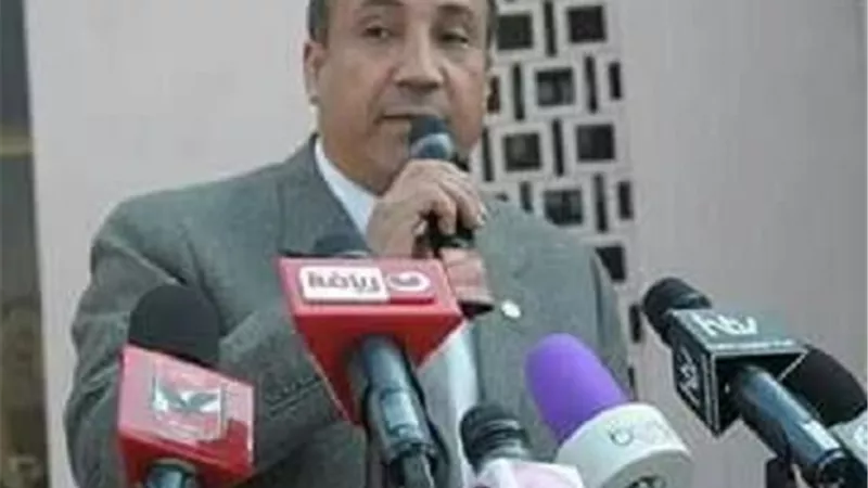 نقيب المهن الرياضيه بالغربية:أقدم التهنئه لجموع الشعب المصري بفوز مصر بملف إستضافه كأس الأمم الأفريقية