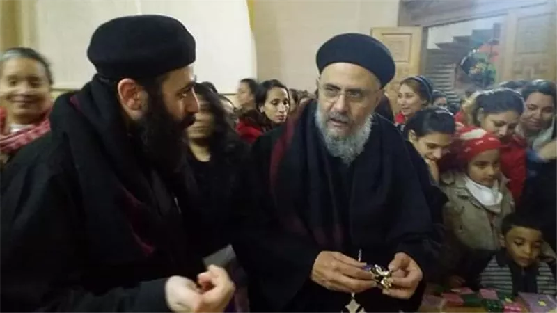 رويس مرقس تعانق مسجد وكنيسة العاصمة حدث تاريخي