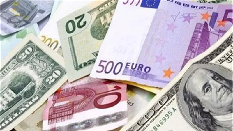 ارتفاع طفيف لسعر الدولار فى مستهل التعاملات الصباحبة اليوم