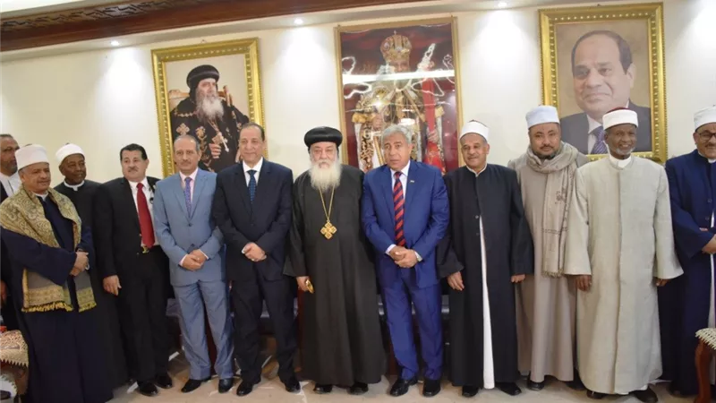 محافظ اسوان وقيادات المحافظة يقدمون التهنئة للأقباط بمناسبة إحتفالات أعياد الميلاد