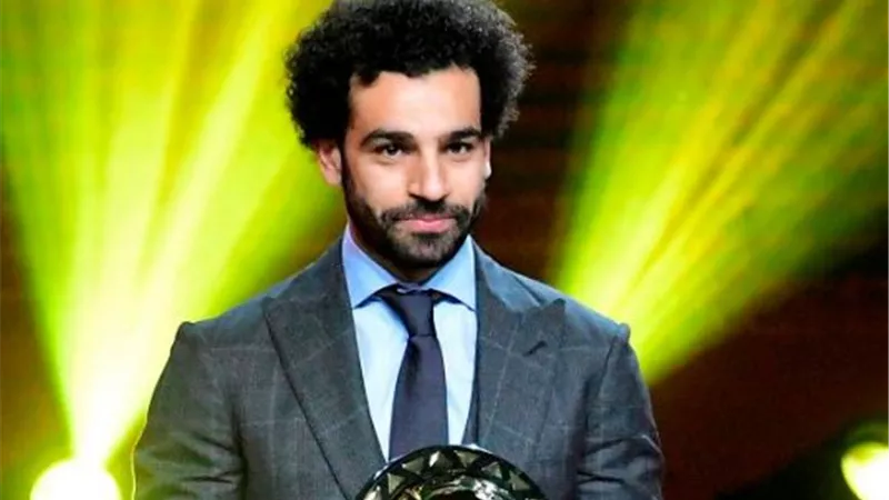 اتحاد الكرة يهنئ محمد صلاح بلقبه الأفريقي